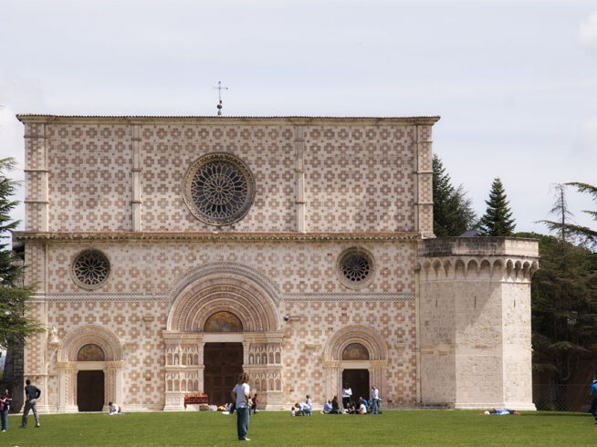 Collegio di Merito Ferrante d'Aragona all'Aquila – residenza universitaria d’eccellenza per studenti meritevoli, con servizi di alta qualità e ambiente internazionale nel cuore del capoluogo abruzzese